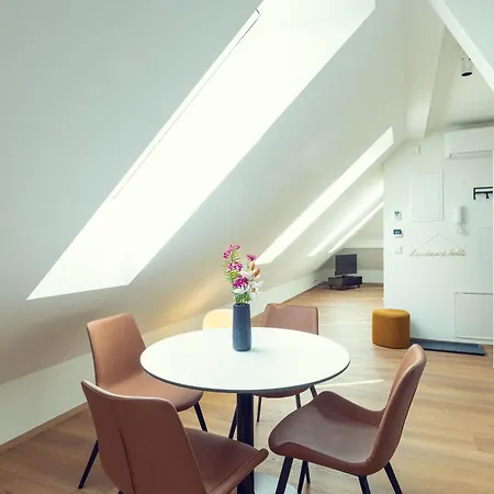 Lejlighed Leonart Living 61 *